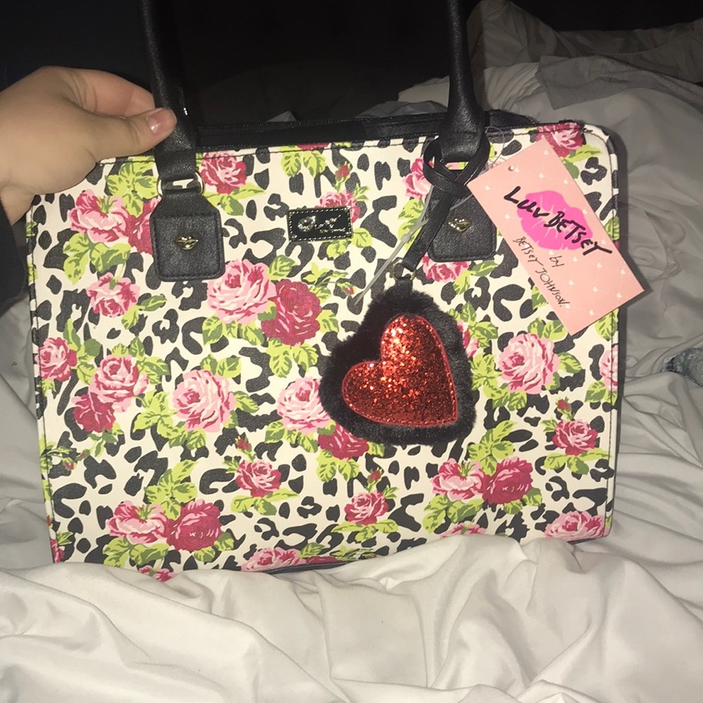 BRAND NEW Betsy Johnson purse